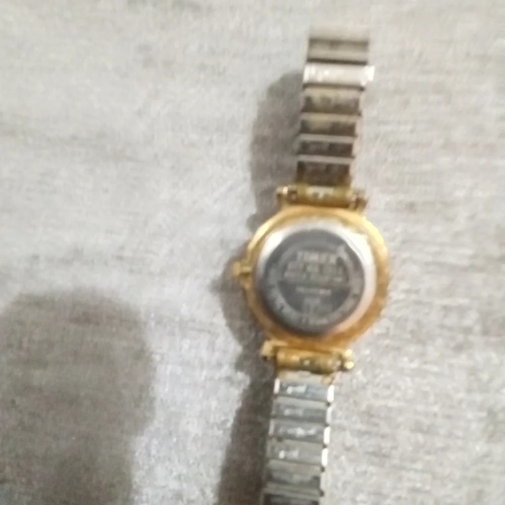Vintage Timex Two-Tone Indiglo Watch